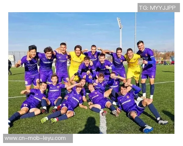 香港足球崛起之路：探索中国足球发展的新机遇与挑战